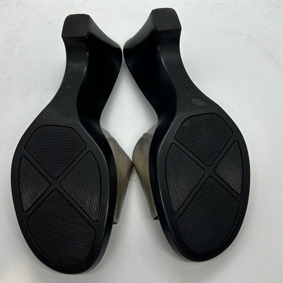 Bandolino Metallic Silver Heeled Slides Size 8 - Picture 9 of 12